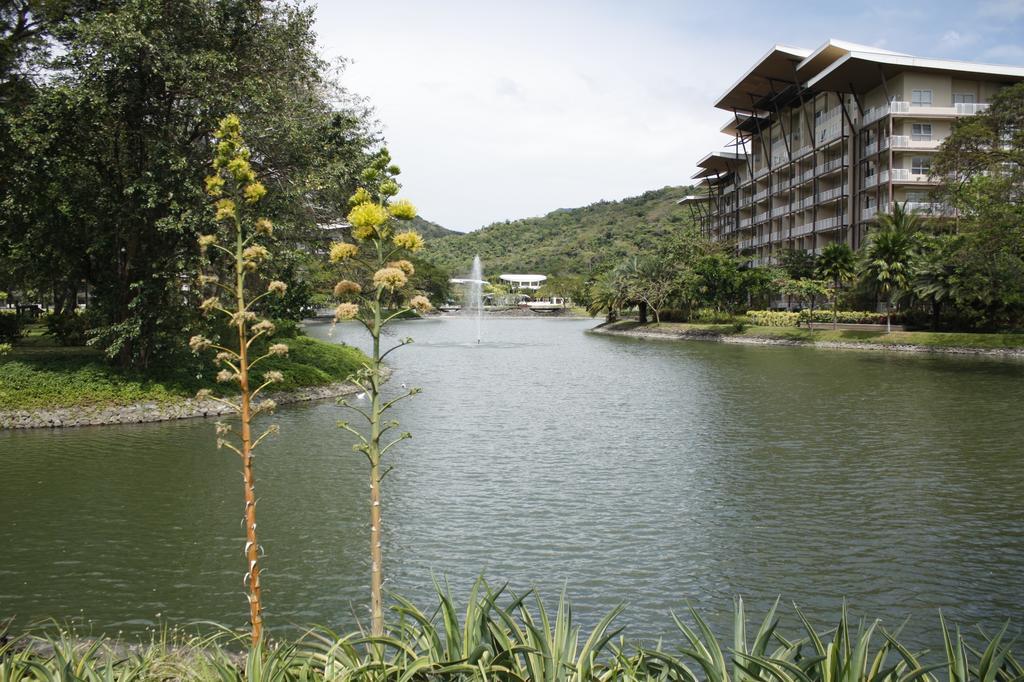 Unit 507 Pico De Loro Apartment Nasugbu